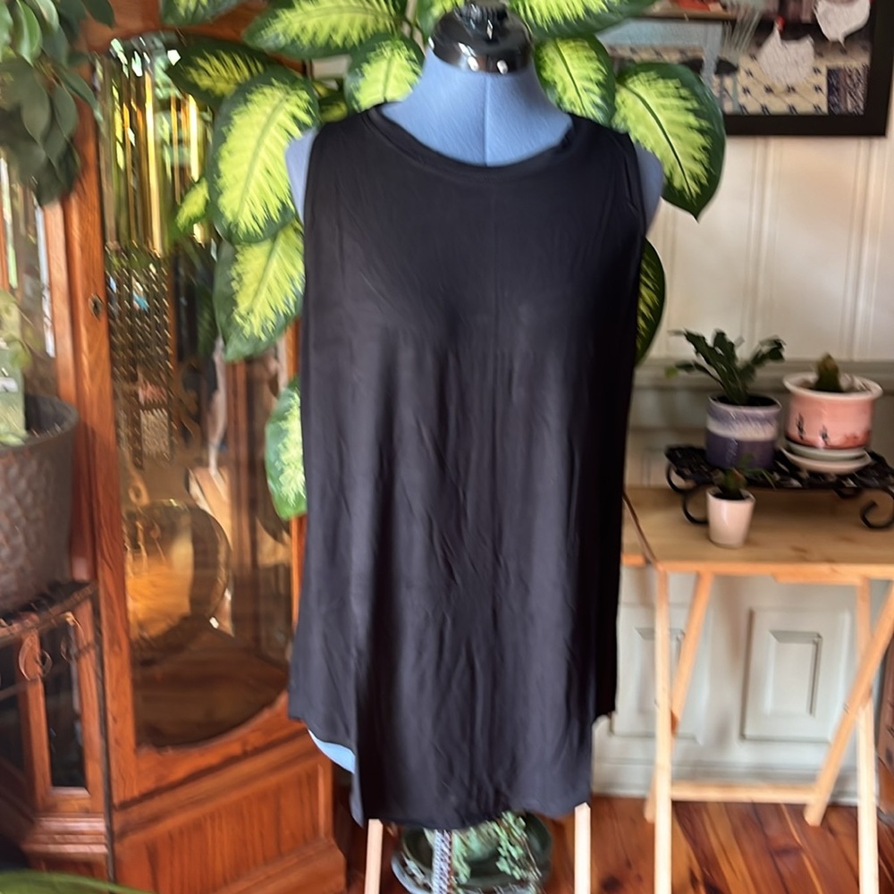 Zenana Black 1X Top